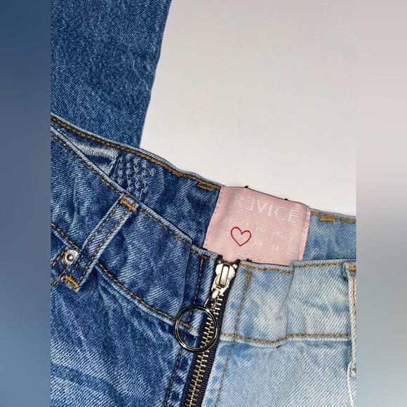 NWT Revice Yin Yang Crops - Picture 7 of 9